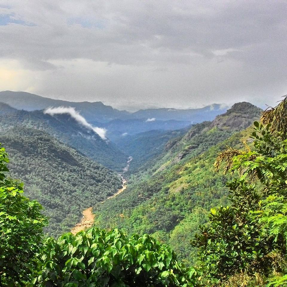 Photo of The Western Ghats of Kerala: One man, one motorcycle, one backpack. 30/36 by Vinay Kr