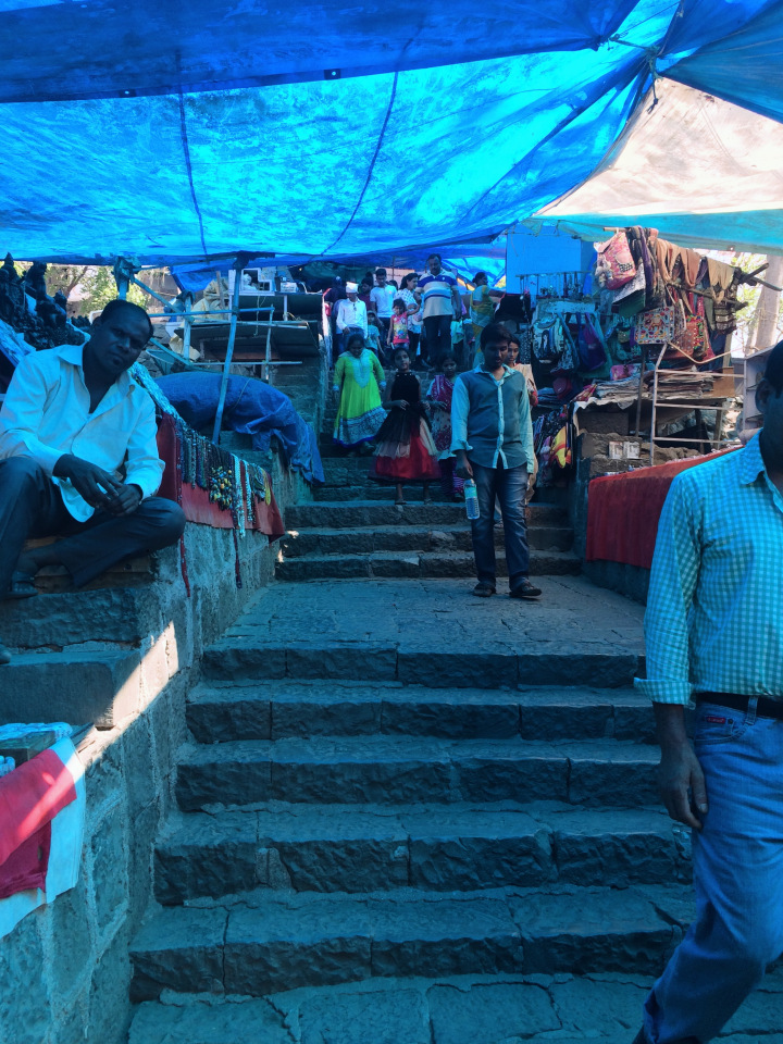 Photo of Treasure island hopping to explore Elephanta Caves. 5/11 by Shweta Lakhwani