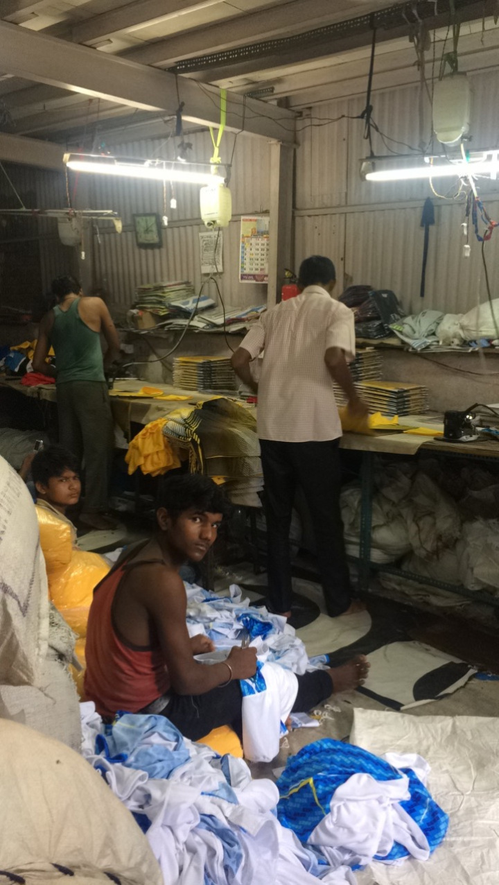 Photo of The part of Mumbai you never wish to put your feet on but there's home of the ones who help Mumbai t 16/25 by Shweta Lakhwani