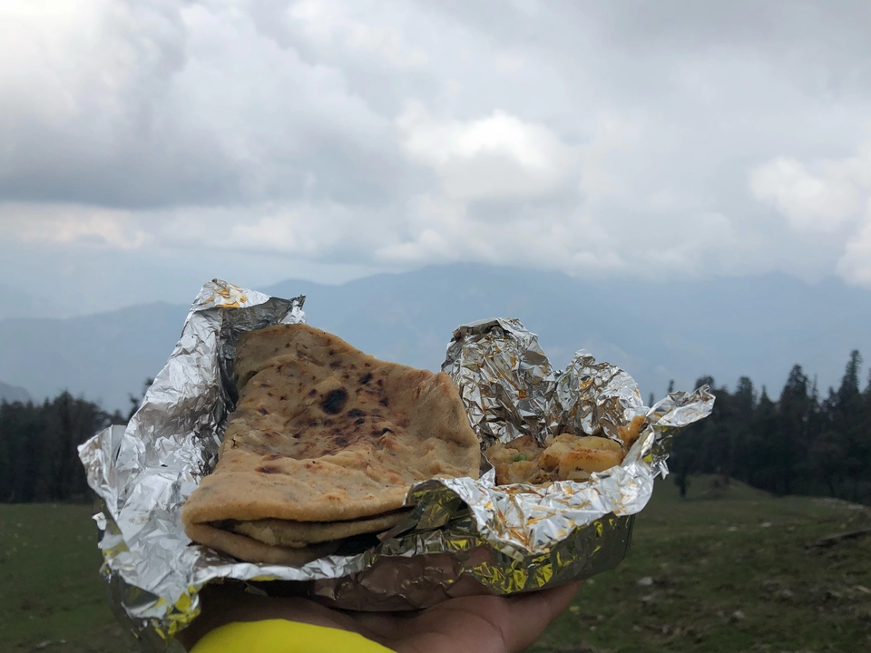 Photo of Kedarkantha Trek, Kedarkantha Trek Road, Bhel Chowk, Karanpur, Dehradun, Uttarakhand, India by Steffy Munjal