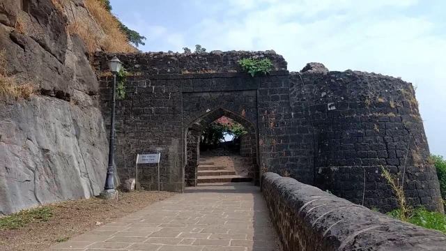 Photo of One Day Trek To Shivneri Fort - Vacations Adventurous 13/13 by Ritika Tyagi