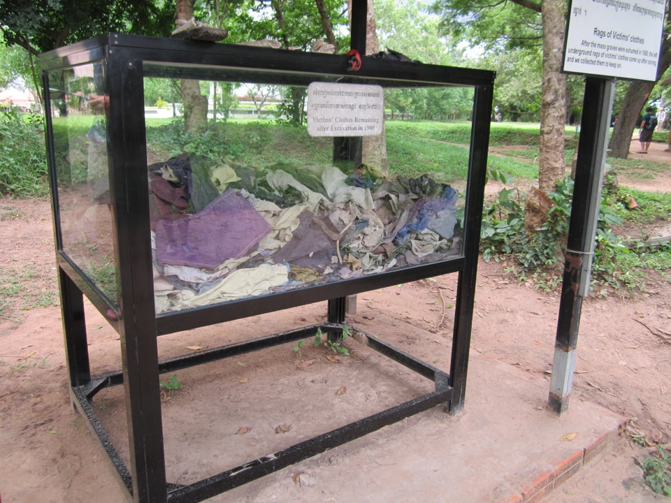 Photo of Killing Fields, ផ្លូវជើងឯក, Phnom Penh, Cambodia by Jemima Durnford