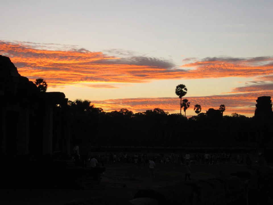 Photo of Angkor Wat, Krong Siem Reap, Cambodia by Jemima Durnford