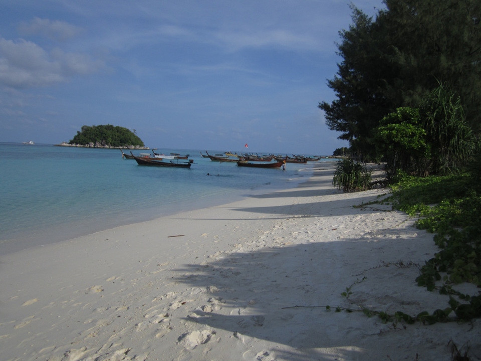 Photo of Thailand – 16/19 by Jemima Durnford