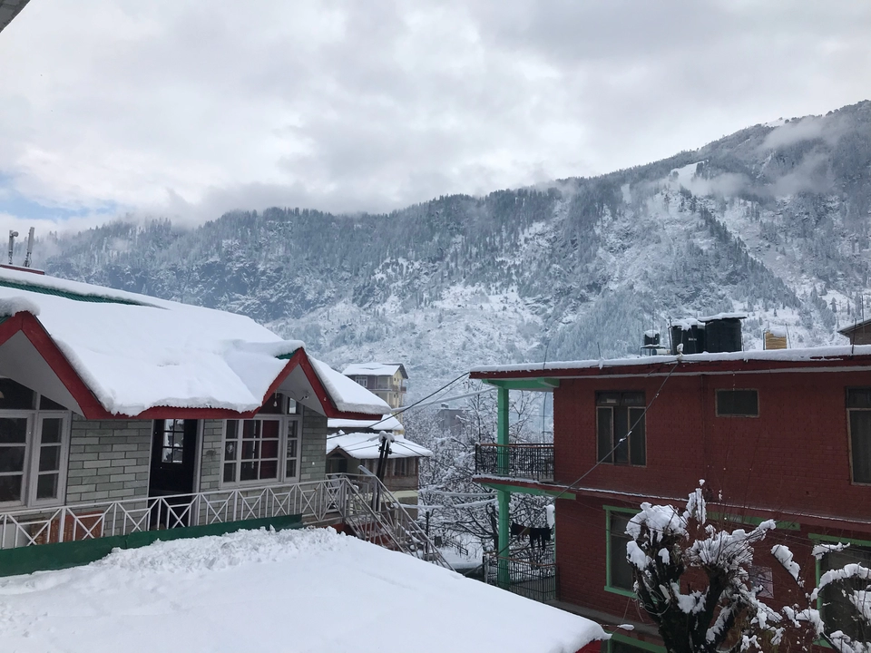 Photo of Old Manali, Manali, Himachal Pradesh, India by soul_on_stroll