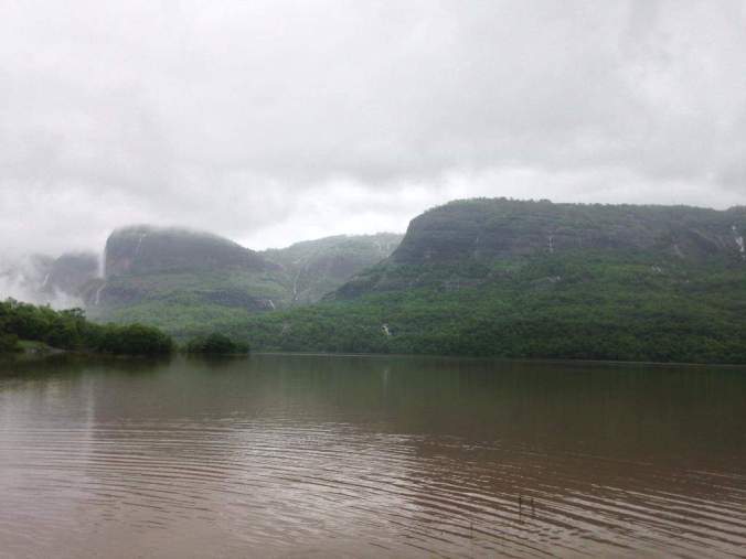 Photo of Devkund Waterfall, Pune, Maharashtra, India by Snehal Gherade