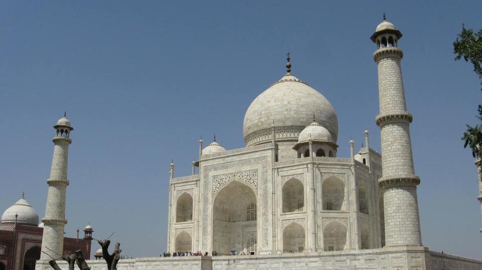 Photo of Agra - Tajmahal - P3 17/18 by Prasath C S