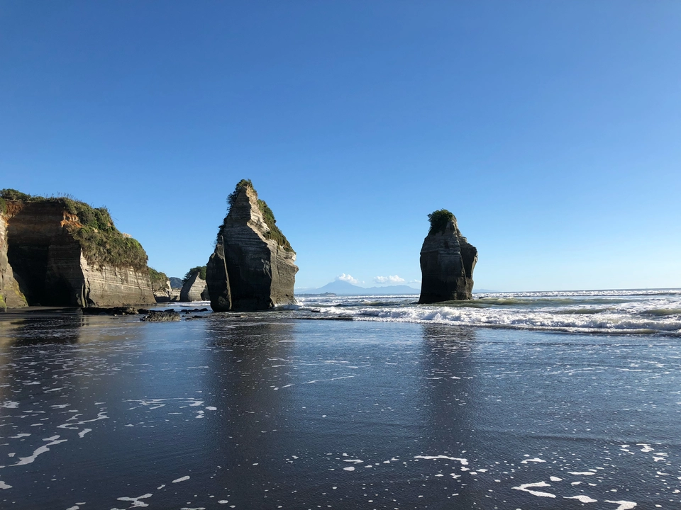Photo of Trip To Middle Earth by Nikhil Shévadé