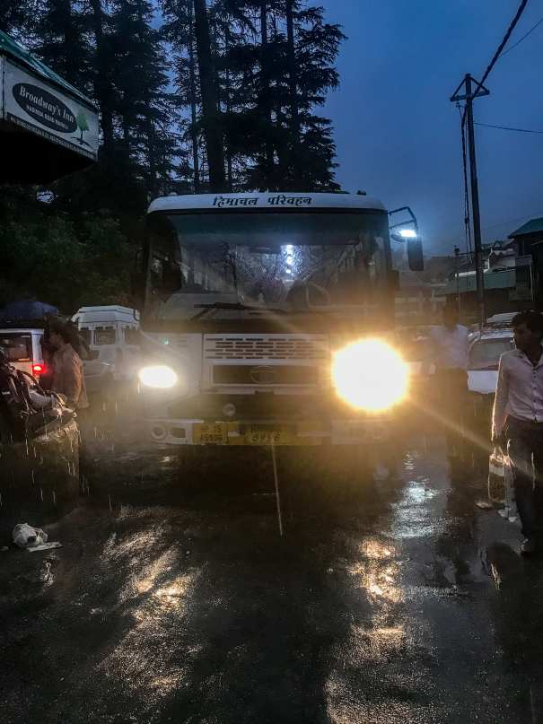 Photo of Manali Bus Depot, Manali, Himachal Pradesh, India by Mountain Balak