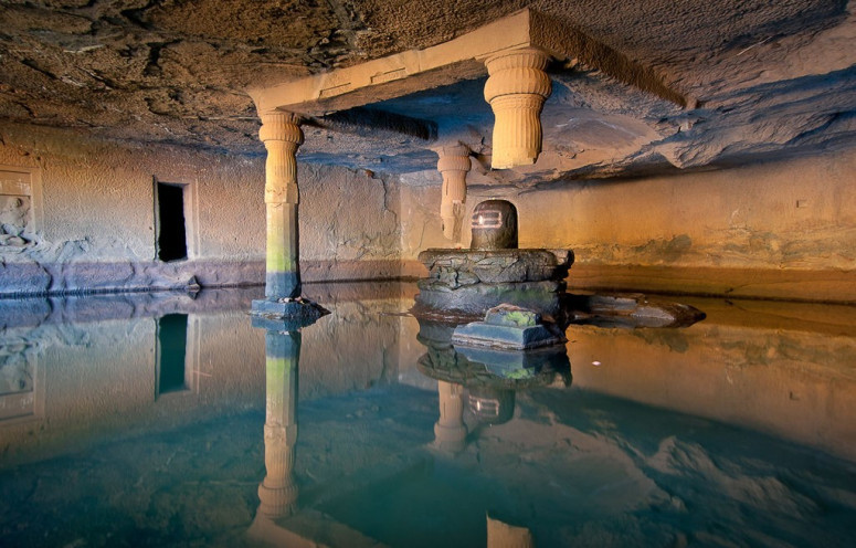 Photo of Raintreks : Harishchandragarh, the hidden treasure of Maharashtra by Kriti
