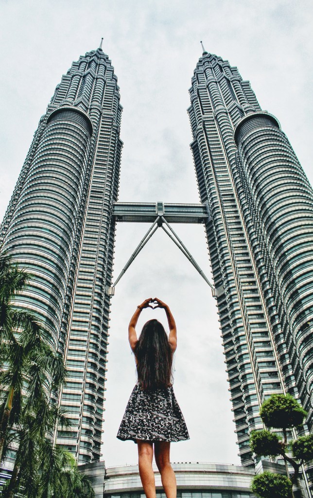Photo of Petronas Twin Tower, Kuala Lumpur City Centre, Kuala Lumpur, Federal Territory of Kuala Lumpur, Malaysia by Suvarna Arora