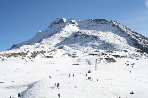 Photo of Rohtang Pass, Burwa, Himachal Pradesh, India by Shaurya Kalia