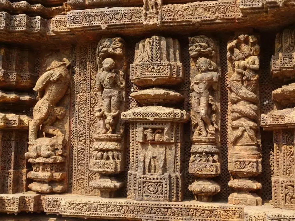 Photo of Konark Sun Temple, Konark, Odisha, India by Sajna Ali