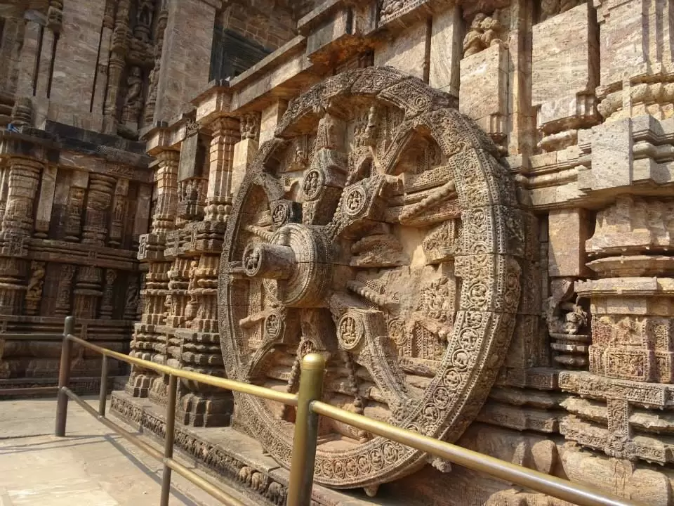 Photo of Konark Sun Temple, Konark, Odisha, India by Sajna Ali