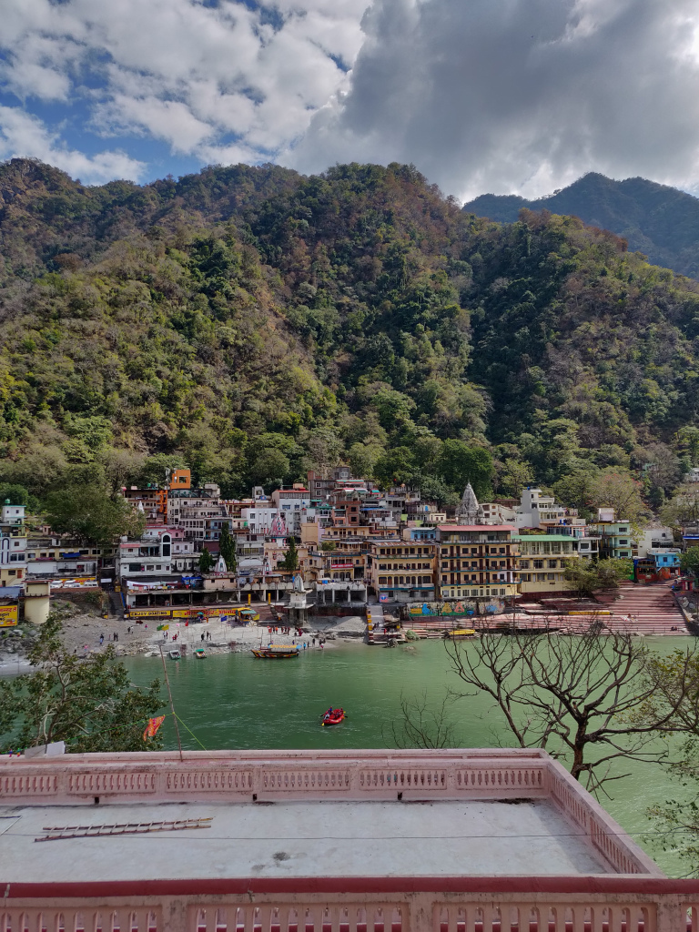 Photo of Exploring the Yoga capital of the World- Rishikesh 1/8 by Akshita Duggal