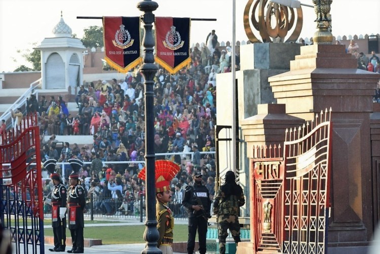 Photo of The Wagah Border Ceremony Will Give You Goosebumps by Shalini
