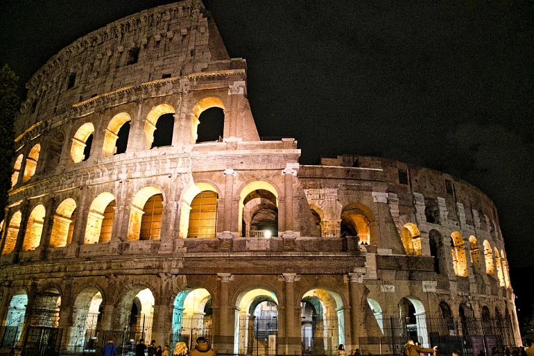 Photo of Colosseum, Piazza del Colosseo, Rome, Metropolitan City of Rome, Italy by Indi Tourists