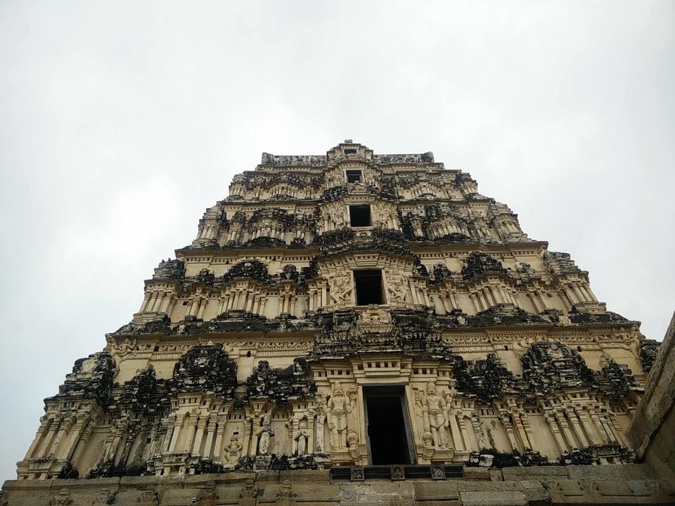 Photo of Hampi - A hidden treasure in Karnataka, India ! 24/36 by Pari