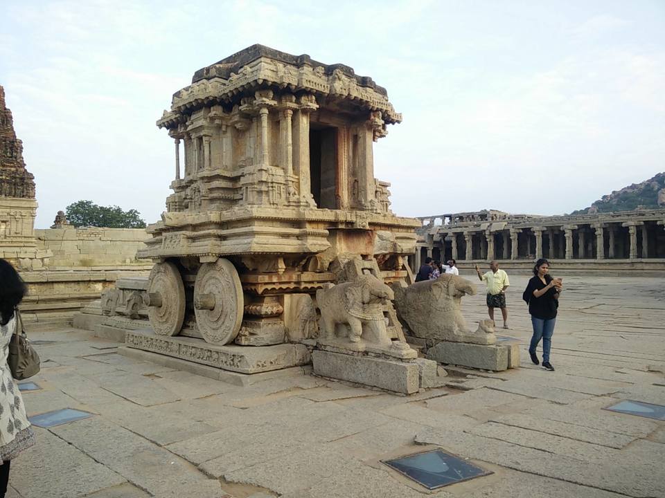 Photo of Hampi - A hidden treasure in Karnataka, India ! 16/36 by Pari