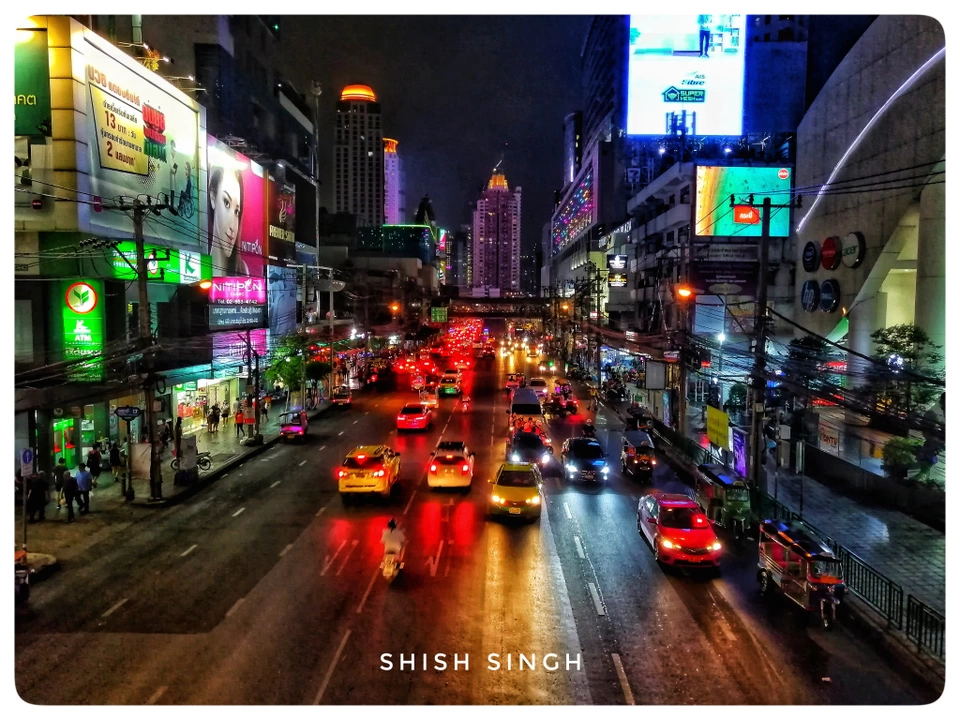 Photo of Siam Center, Rama I Road, Pathum Wan, Pathum Wan District, Bangkok, Thailand by Shish Ranjan Singh