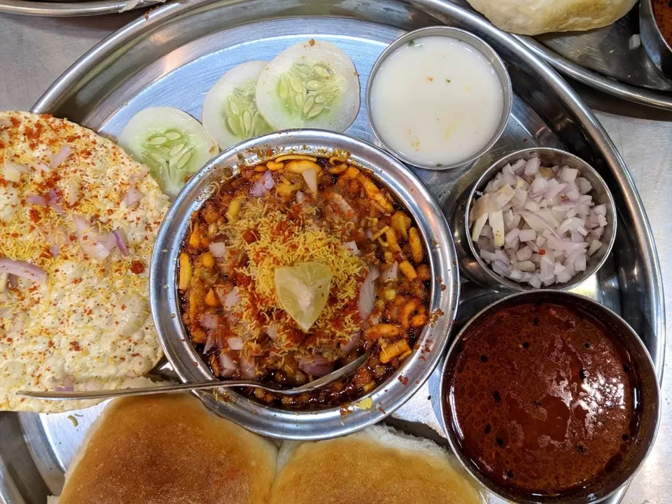 Photo of Pune, Maharashtra, India by Harika Palaparthi