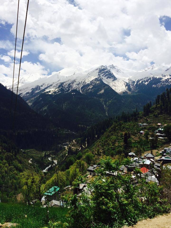 Photo of Tosh - the pinnacle village across Parvati river 6/16 by The Tropical River