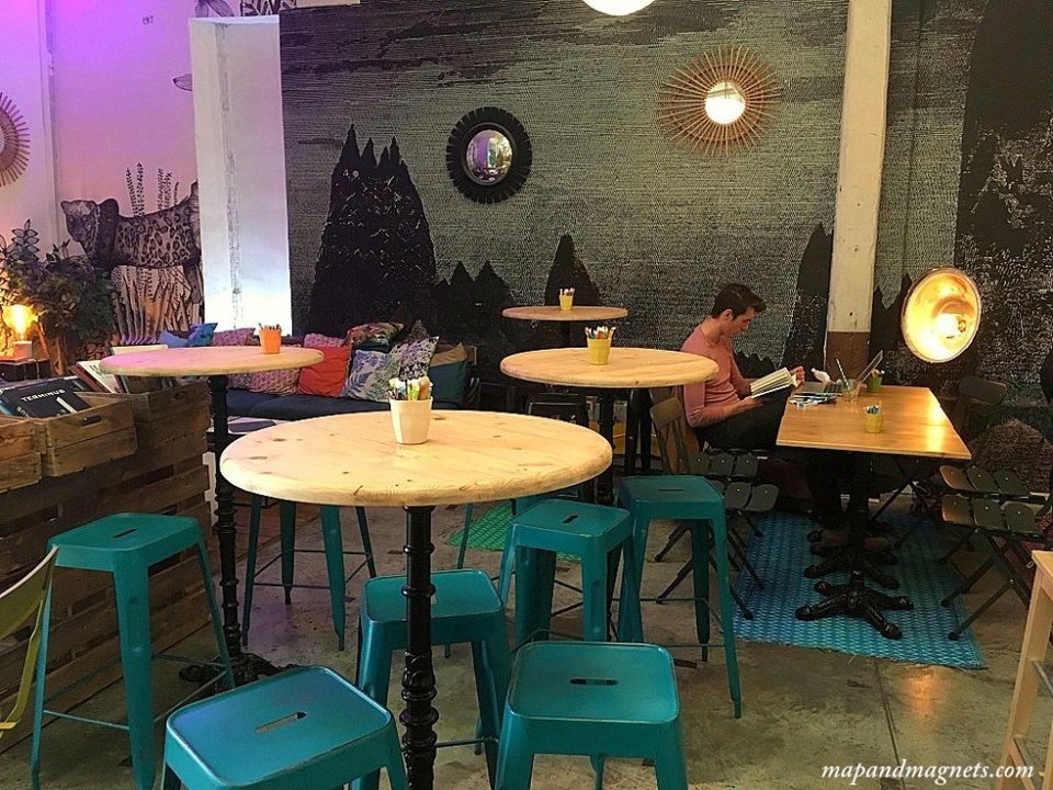Photo of L'Improbable, Rue Eugène Cattoir, Ixelles, Belgium by Map and Magnets