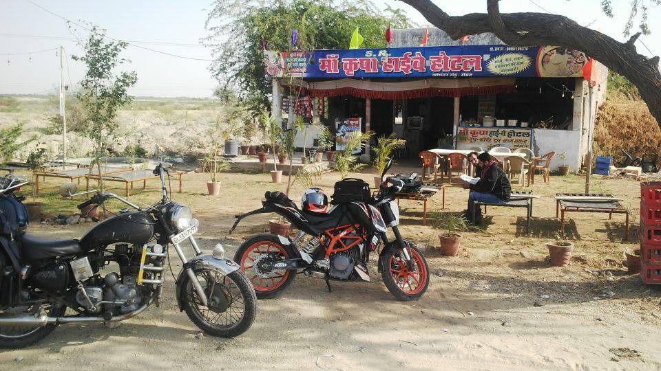 Photo of Royal Rajasthan on moto 2015 by mukherjee.sumonto