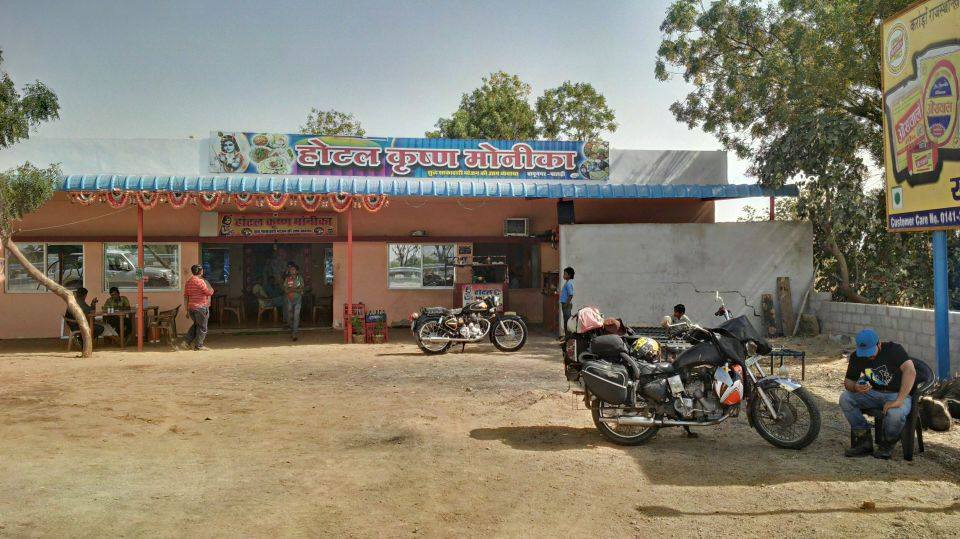Photo of Royal Rajasthan on moto 2015 by mukherjee.sumonto