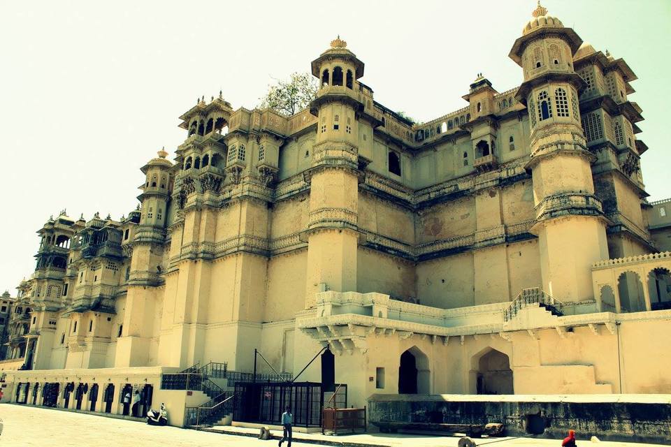 Photo of City Palace, Udaipur, Rajasthan, India by Madhura Sarkar