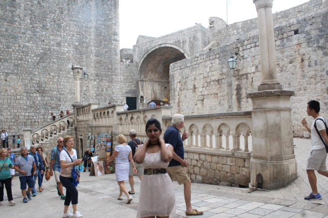 Photo of A Visit to King's Landing 15/19 by Lalitha Priyadharshini