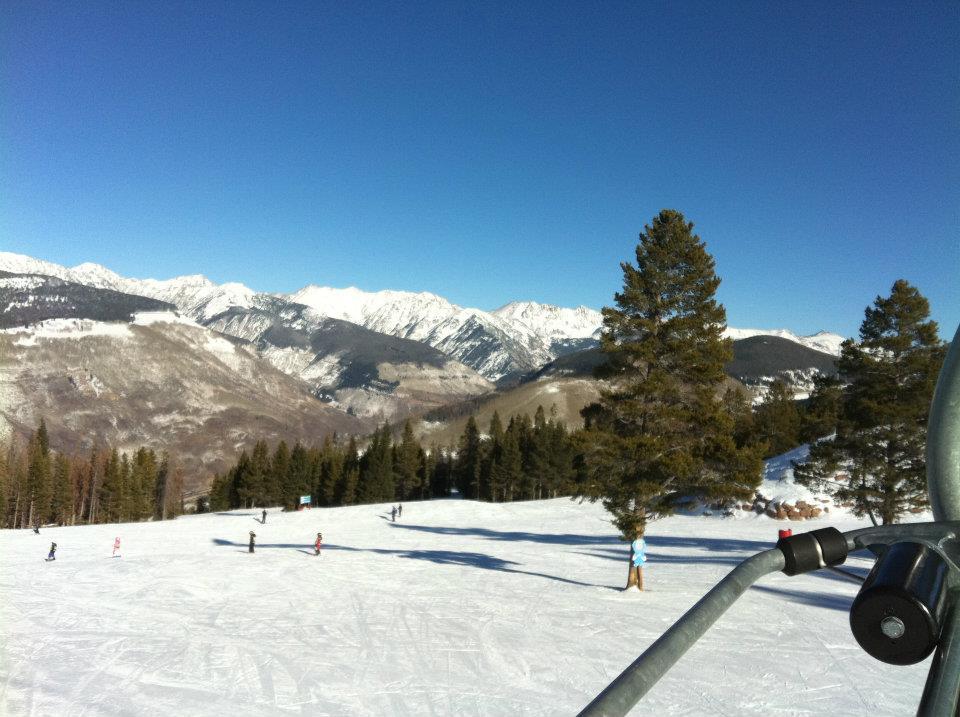 Photo of Carving up the Snowy Slopes of Colorado! by Whiktor Cceelo
