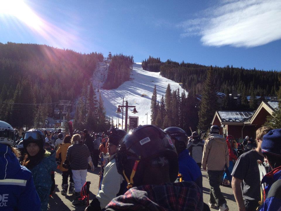 Photo of Carving up the Snowy Slopes of Colorado! by Whiktor Cceelo