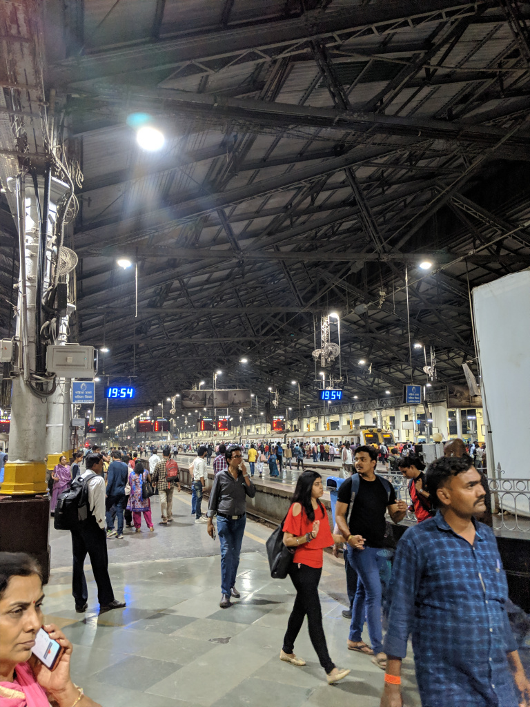 Photo of Mumbai 3/3 by Vishnu Prasad