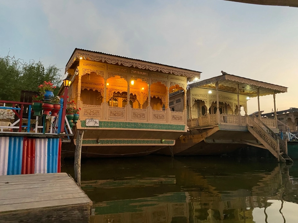 Photo of Srinagar by Geetha Ranganathan