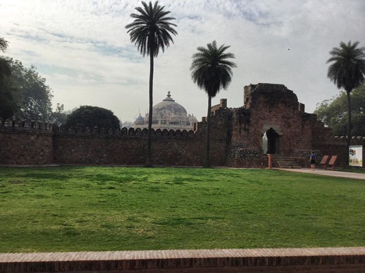 Photo of Delhi - A Concoction of History And Modern India. by Muktadhara Ray