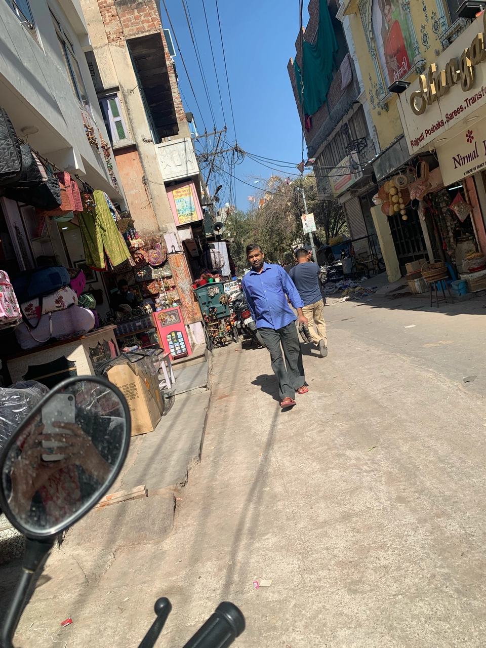 Photo of BAPU BAZAR, Bapu Bazar, Pink City, Jaipur, Rajasthan, India by Simran Singh
