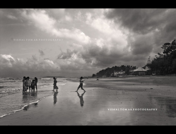 Photo of Waves and Worship - GANPATIPULE 4/20 by vishaltomar53