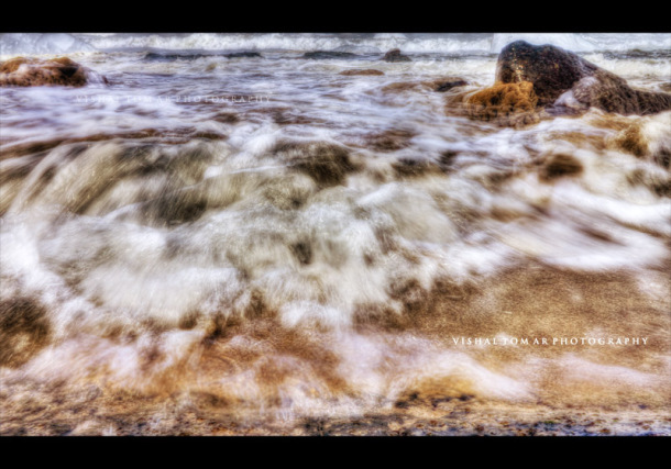 Photo of Waves and Worship - GANPATIPULE 8/20 by vishaltomar53