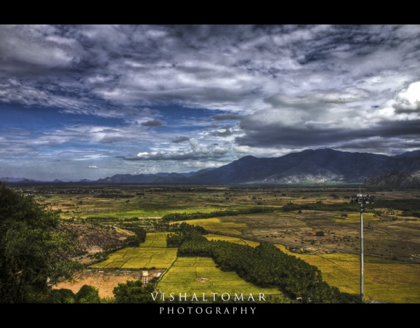 Photo of KODAIKANAL - Unveiling the valley of blue mist. 19/23 by vishaltomar53