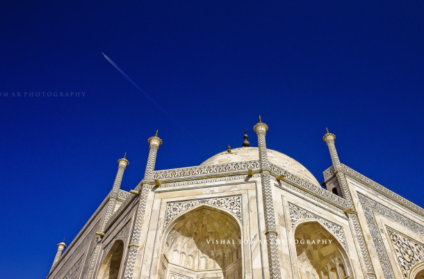 Photo of Taj Mahal - poetry in white. 10/22 by vishaltomar53