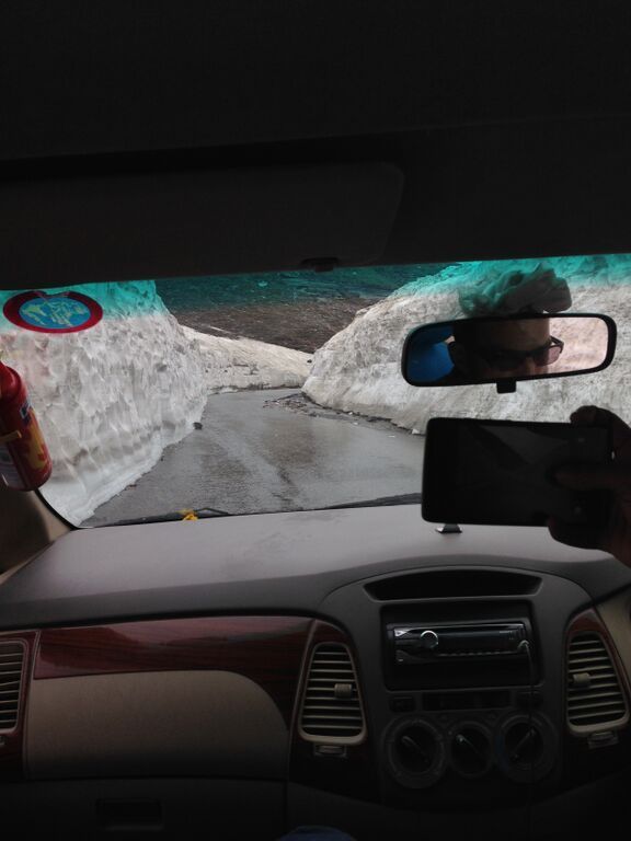 Photo of Manali, Himachal Pradesh, India by swathi jois