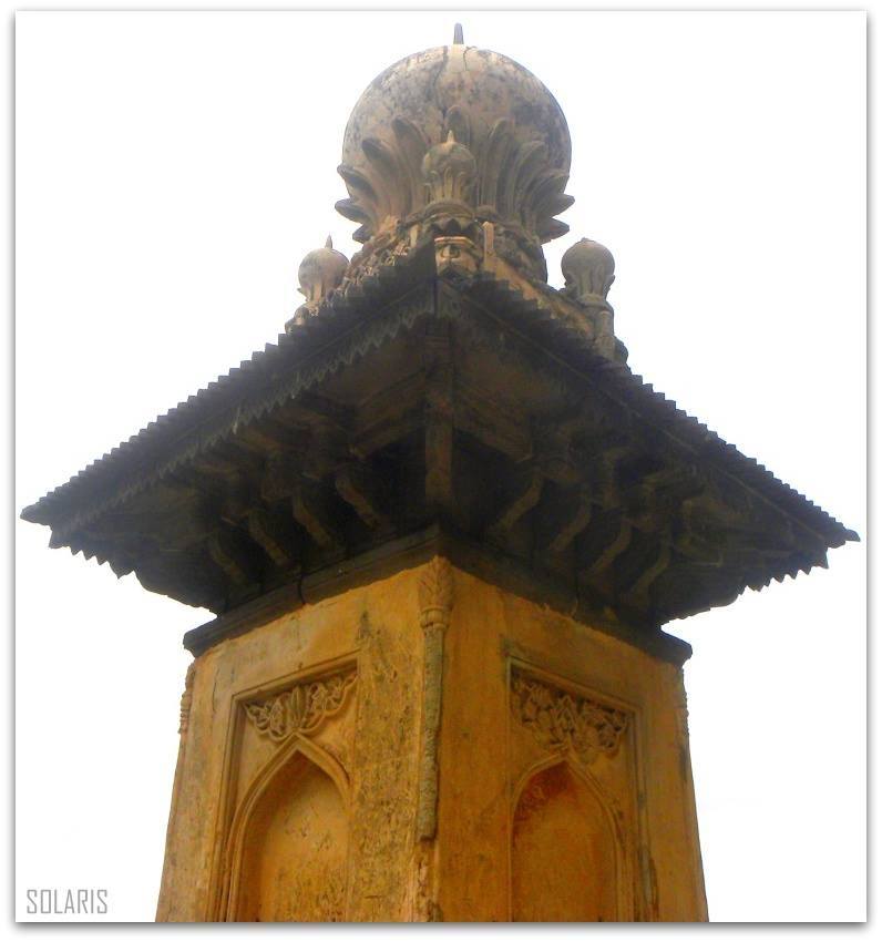 Photo of One of the Minarets of Gol Gumbaz by Sonya V. Anchan