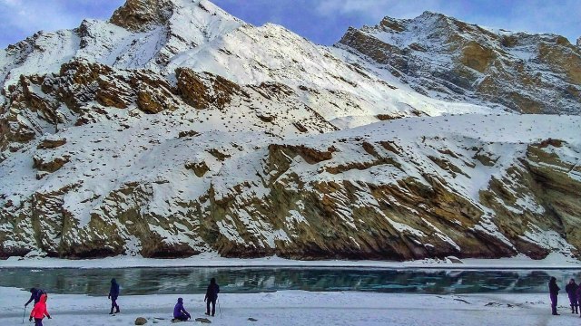 Photo of Chadar Trek - A walk to remember! 1/7 by sneha Anant