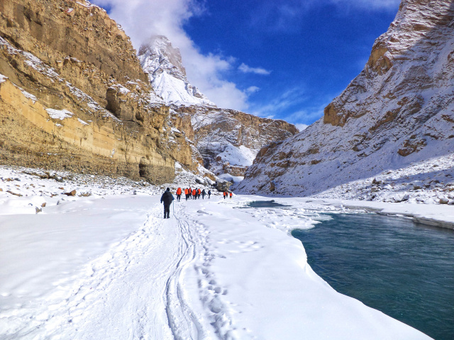 Photo of Chadar Trek - A walk to remember! 6/7 by sneha Anant