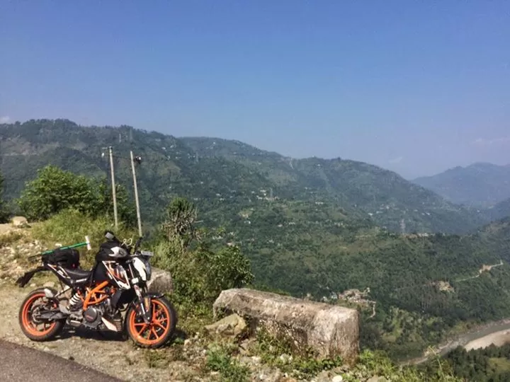 Photo of Prashar Lake by themilemuncher (Rakshit Makkar)
