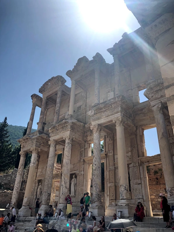Photo of Acarlar, Celsus Library, Ephesus, Meryem Ana Yolu, Selçuk/İzmir, Turkey by Kapil Thapliyal