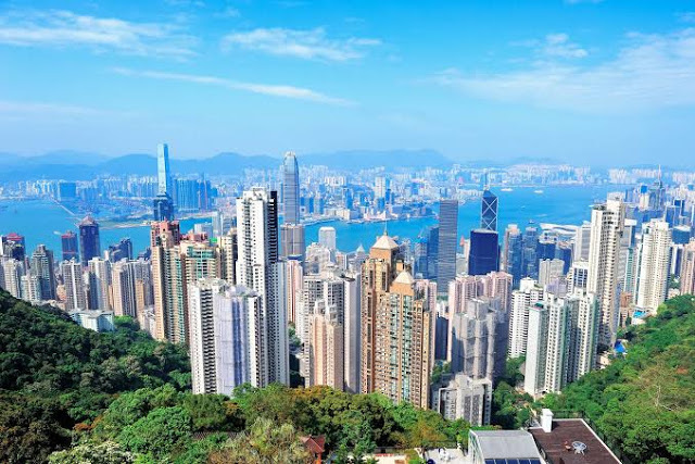 Photo of Hong Kong: The Marvellous Megalopolis 6/15 by Cobblestone Chronicles