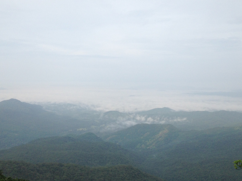 Photo of Amboli, Maharashtra, India by flyin traveller