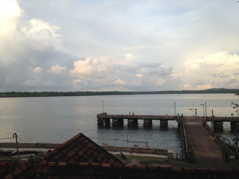 Photo of Vijaydurg, Maharashtra, India by flyin traveller